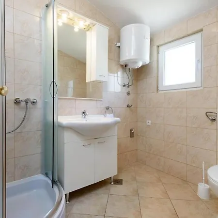 公寓 In With Sea View, Balcony, Air Conditioning, Wifi 5142-2 希杰·弗朗吉卡